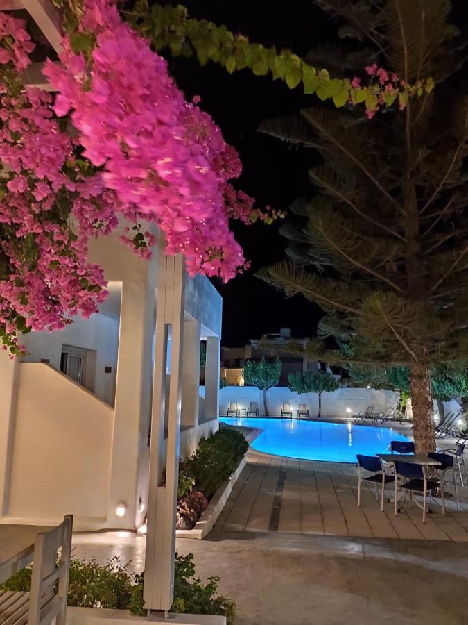 Hippocampus Hotel Kamari  Exterior photo