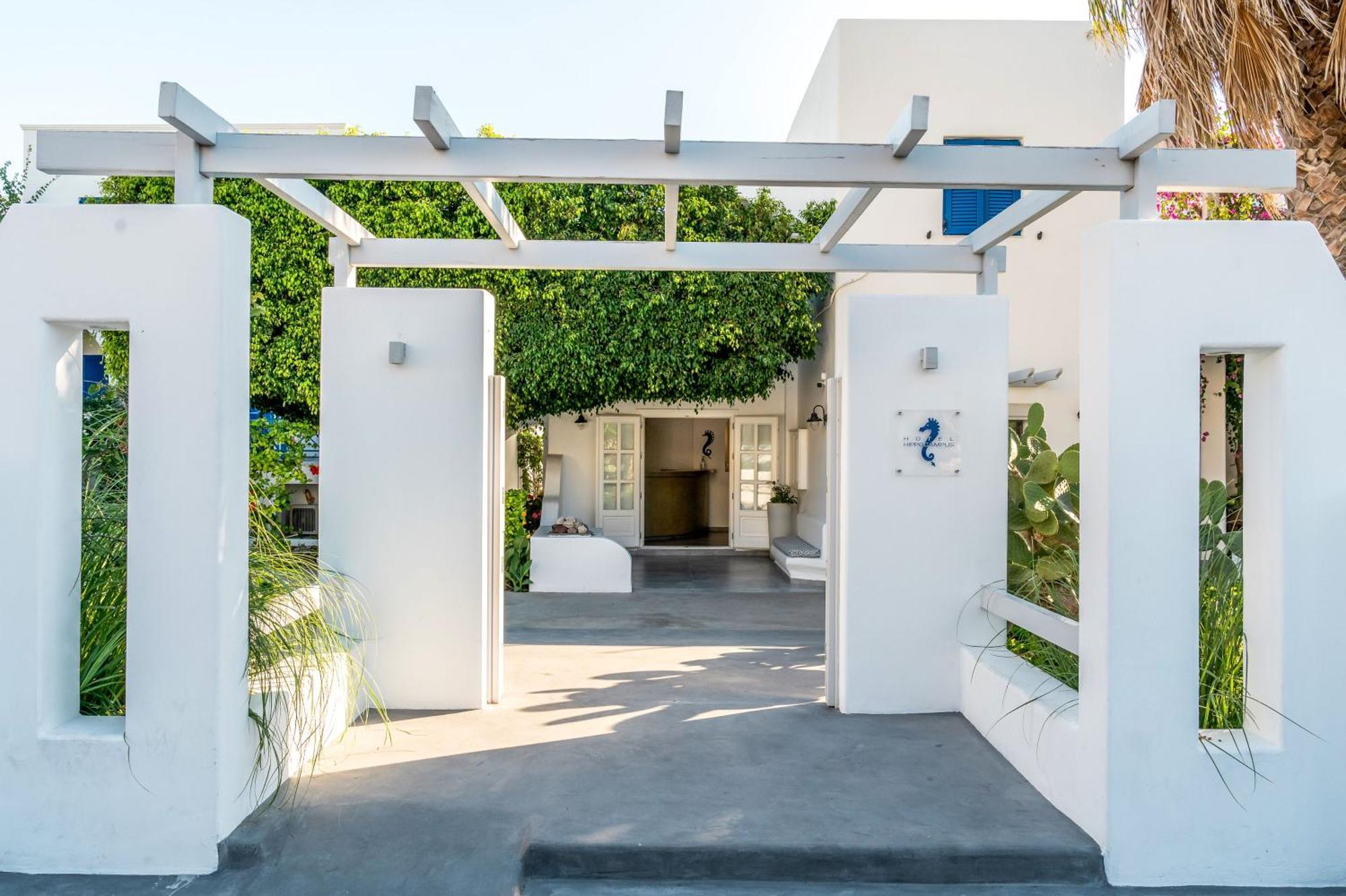 Hippocampus Hotel Kamari  Exterior photo